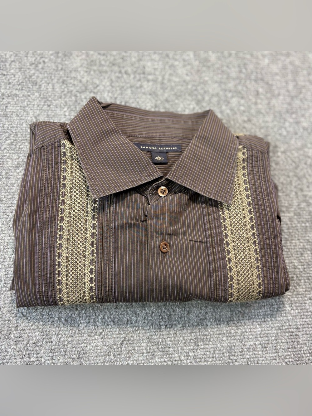 Y2K Banana Republic Men's Sz L Brown Long Sleeve Embroidered Panel Shirt